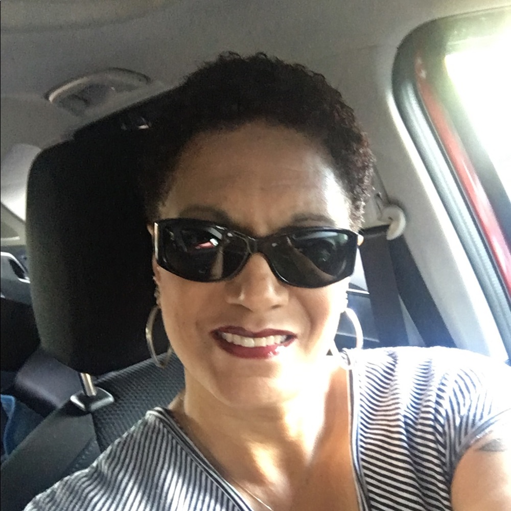 Meet your Posher, Erica